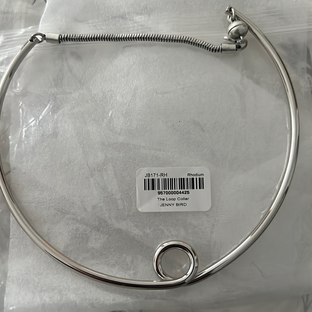 Jenny bird loop collar necklace